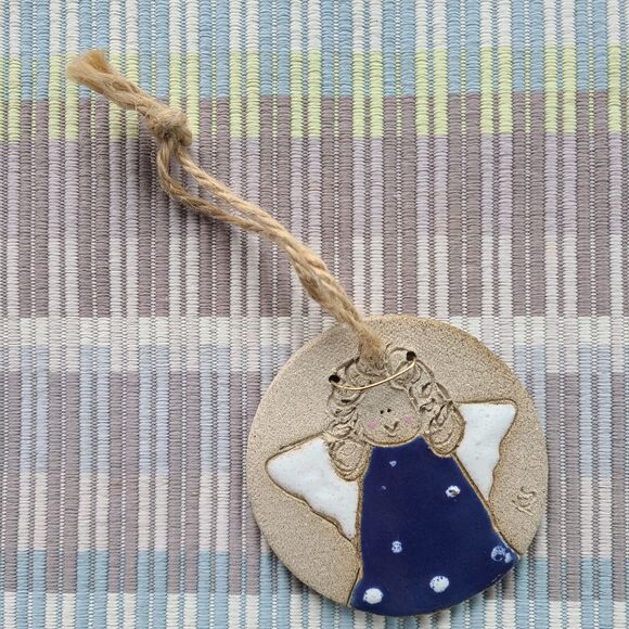 Vintage Handmade Sandcast Clay Enamel Angel Ornament Round Disc Wire Halo Wings - Picture 3 of 10